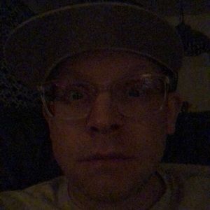 Meet your Posher, Charles